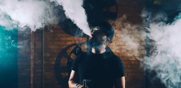 Is Vaping a Safe Alternative? Understanding the Risks of E-Cigarettes