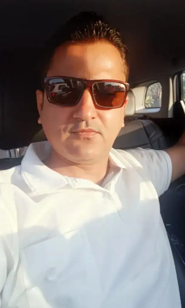 Ravi Makhijani from Gujarat, nicotine-free with QSFS