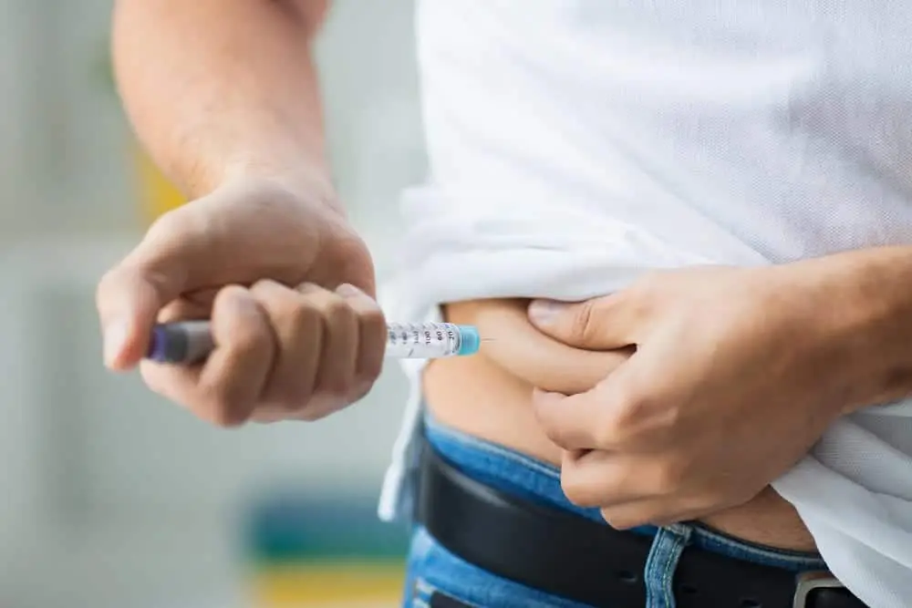 How smoking blocks insulin, leading to high blood sugar and diabetes.